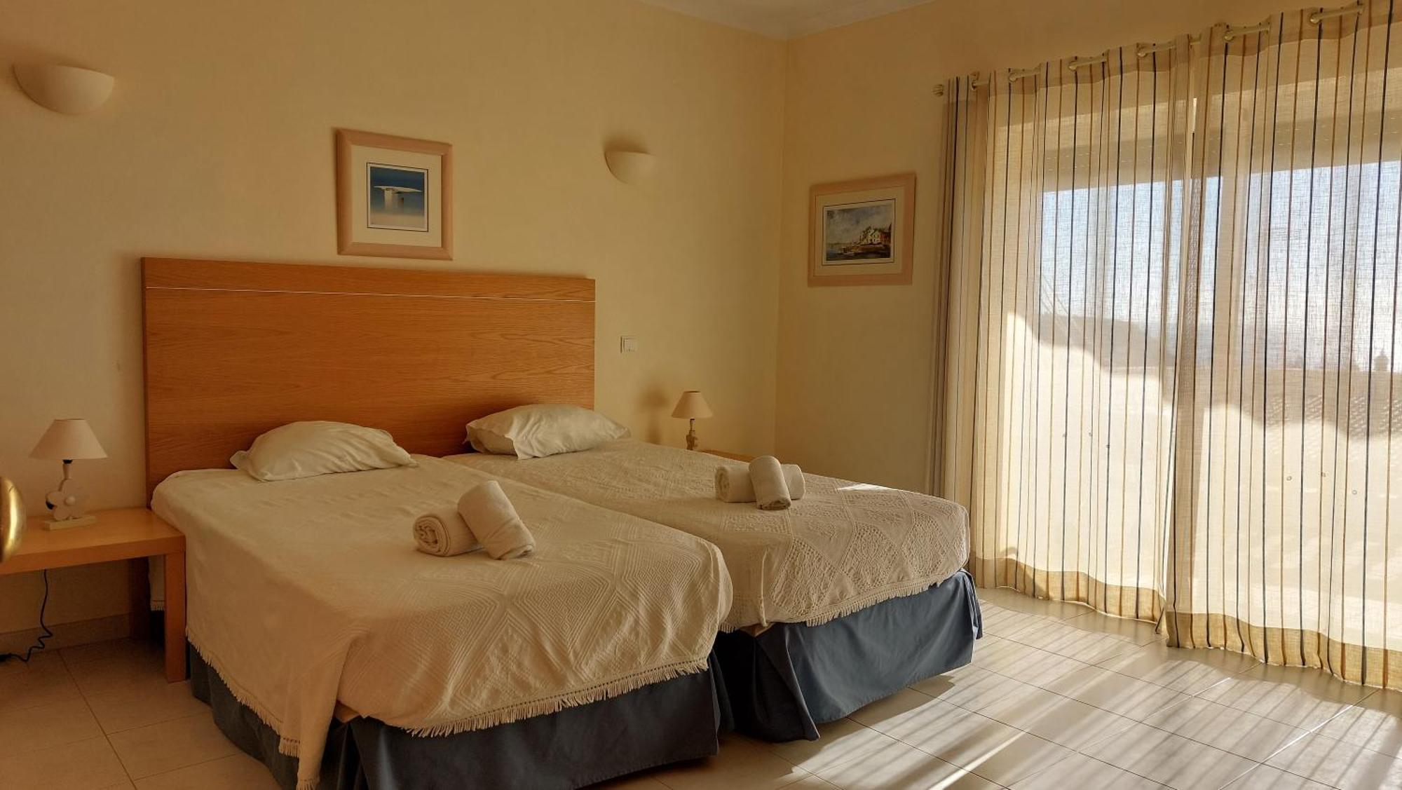 Luz Ocean Club Apartments Extérieur photo